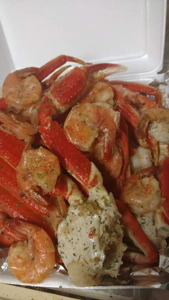 Crabs N Shrimp Platter
